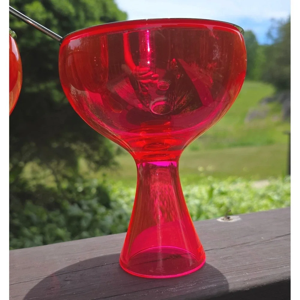 Alessi Big Love‎ Ice Cream Bowls & Heart Spoons Fuchsia Pink Set of 4